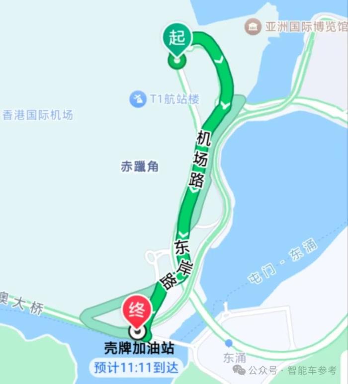 现在香港打的：自动驾驶，方向盘能折叠