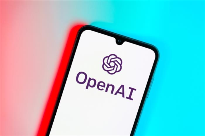 前OpenAI大佬单干仅8个月：这匹AI黑马估值有望飙至300亿美元